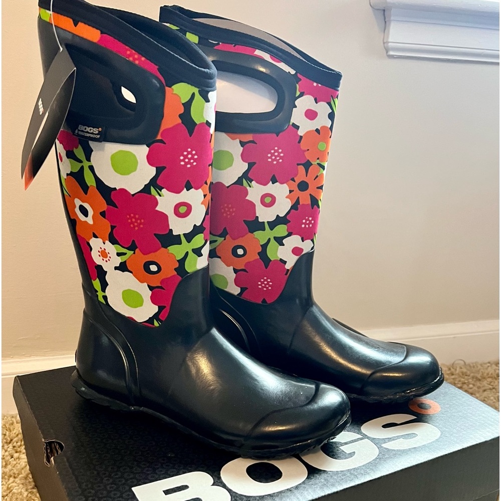 Ladies Boots.